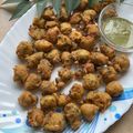 Seema Raghav का कुकस्नैप जब उन्होंने मूंग दाल के पकोड़े (moong dal ke pakode recipe in Hindi) बनाया था।
