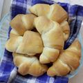 Eszter Eszter Cooksnap-ja, amikor elkészítette a(z) Tejes kifli receptet.
