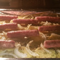 El cooksnap de Maripili Arevalo Baron cuando hizo Salchichas frescas con Patatas al horno!😋🥔🍴.