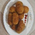 کوک اسنپ مریم بعد از امتحان کردن کراکت سیب زمینی با مرغ و ژامبون.