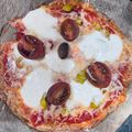 Lisa's cooksnap of when they made Thunfischboden Pizza mit Tomate Rucola 🌿.