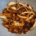 Cooksnap MocQue semasa beliau membuat Ayam Black Pepper.