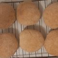Mária László Cooksnap-ja, amikor elkészítette a(z) Gluténmentes joghurtos zsemle, kifli rizslisztből receptet.