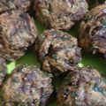 Rekha Pandey's cooksnap of when they made Methi Na Gota (Methi Pakoda or Fenugreek Fritters) !!.