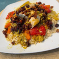 El cooksnap de NajiNaji cuando hizo Cuscús con verdura, pollo y cebolla caramelizada con pasas.