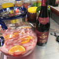 El cooksnap de felipe cuando hizo Sangría de vino tinto.