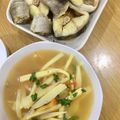 Cooksnap của Ngan Bui khi họ làm theo món Canh măng chua nấu đầu cá hồi