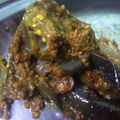 Bhavya का कुकस्नैप जब उन्होंने बैंगन की मुड़ी स्टफ्ड सब्जी (baingan ki muri stuffed sabzi recipe in Hindi) बनाया था।