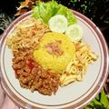 Cooksnap dari Siswanti Novitasari untuk resep Nasi Kuning Magic Com untuk Tumpeng Mini