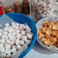 Cooksnap-ul lui Laura Maria atunci când a preparat Nuci umplute cu crema de nuca, biscuiți și cacao.