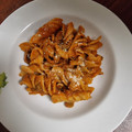 El cooksnap de Selena Grimes Rodriguez cuando hizo Rigatoni picantes con calamar y alcaparras.
