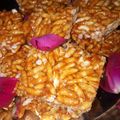 Renu Panchal का कुकस्नैप जब उन्होंने मुरमुरा चिक्की (murmura chikki reicpe in Hindi) बनाया था।