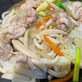 NickyTsai 的 洋蔥雞肉炒烏龍 cooksnap