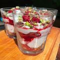 Lisa's cooksnap of when they made Erdbeer-Cheesecake im Glas.