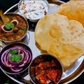 Priya vishnu Varshney का कुकस्नैप जब उन्होंने पंजाबी छोले भटूरे (Punjabi chole bhature recipe in Hindi) बनाया था।