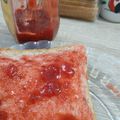Cooksnap dari Bunda Rosemary 2 untuk resep #184. Selai Strawberry Homemade
