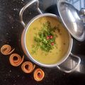 Reeta Sahu का कुकस्नैप जब उन्होंने आलू मंगोड़ी की कढ़ी (aloo mangodi ki kadhi recipe in Hindi) बनाया था।