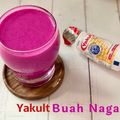 Cooksnap Sesimple Loralin semasa beliau membuat Dragon Fruit Yakult.