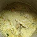 Cooksnap Yanie Izwan semasa beliau membuat Ayam (whole leg) Masak Lemak Cili Api.