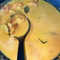 Cooksnap Ida semasa beliau membuat Udang Galah Masak Lemak Cili Api.