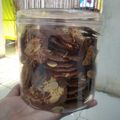 Cooksnap dari ayoe septya ningsih untuk resep Almond Crispy Cheese Cookies