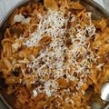 Veena yadav का कुकस्नैप जब उन्होंने चीज़ टोमाटो पास्ता (Cheese Tomato Pasta recipe in Hindi) बनाया था।