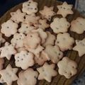 Cooksnap από Αθανασία Νταλαγιάννη ! στη συνταγή Μπισκοτάκια βουτύρου με σταγόνες σοκολάτας