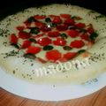صورة من طبخات بنت الشام منى Madona ، شاركها بعد تجربة وصفة بيتزا 🍕