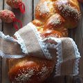 Cooksnap από persaki στη συνταγή Τσουρέκι με Δύο Κορδόνια