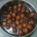 Vandna bosamiya's cooksnap of when they made ઇન્સ્ટન્ટ ગુલાબ જાંબુ (Instant Gulab Jamun Recipe In Gujarati).