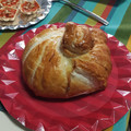 El cooksnap de Patricienta Cook cuando hizo Queso camembert con compota de granada envuelto en hojaldre.