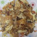 Cooksnap Dunia Hanya Sementara Fy semasa beliau membuat Telur Dadar Terung.
