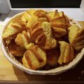Vargáné Kőrösi Viktória 🎨 Cooksnap-ja, amikor elkészítette a(z) Rusztikus krumplis pogácsa zsírral 🐖🥔, (tojásmentes) receptet.