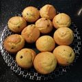 Cooksnap από Σταυρούλα Κυριάκου στη συνταγή Κεκάκια αφράτα γρήγορα και εύκολα