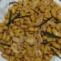 Cooksnap dari Liana Lomban untuk resep Kacang Bawang Gurih Aroma Daun Jeruk