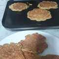 El cooksnap de Paola Martinez cuando hizo Mini pancakes de avena y manzana.