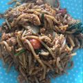 Cooksnap Audrey J semasa beliau membuat Sichuan Mala Char Kueyteow.