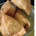 Vipal Rani का कुकस्नैप जब उन्होंने समोसे (Samose recipe in hindi) बनाया था।