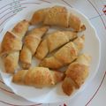 Polonkai Andrea Cooksnap-ja, amikor elkészítette a(z) Gluténmentes túrós batyu (béles) és töltött kifli receptet.