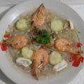 Ratna Rasuan 的 海鮮.豬肉.小卷.蝦子.白蝦.絲瓜.麵線湯  家常菜 cooksnap