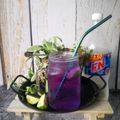 Cooksnap FZ Adzlin semasa beliau membuat Butterfly Pea Lime Soda.
