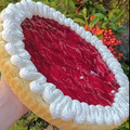 El cooksnap de jennifer Salinas cuando hizo Tarta de frutilla con crema y gelatina.