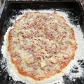 El cooksnap de Carmen Dolores Perdomo León cuando hizo Masa para pizza con harina de arroz refinada- sin gluten.