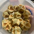 陳家潁 的 冷掉不會變硬的熱壓芝麻地瓜球(小v鬆餅機) cooksnap