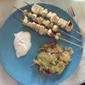 El cooksnap de Victor Manuel Suárez cuando hizo Brochetas de pollo al curry con manzana al horno y salsa de yogur griego.