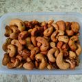 Cooksnap dari Reni Prayitno untuk resep Kacang mede goreng
