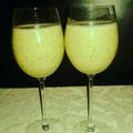 El cooksnap de Mycky Orue cuando hizo Smoothie de kiwi manzana y yogurt.