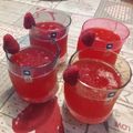 il In Cucina con Alessio quando ha preparato Aperitivo analcolico ai lamponi