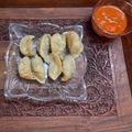 Sonal Sardesai Gautam का कुकस्नैप जब उन्होंने मलाई मोमोज और स्टीम्ड मोमोज (malai momos aur steamed momos recipe in Hindi) बनाया था।