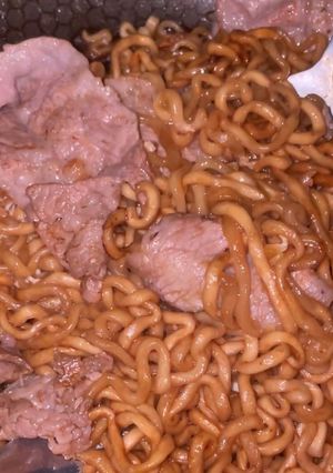 Una foto de Ramen chapagetti mejorado
